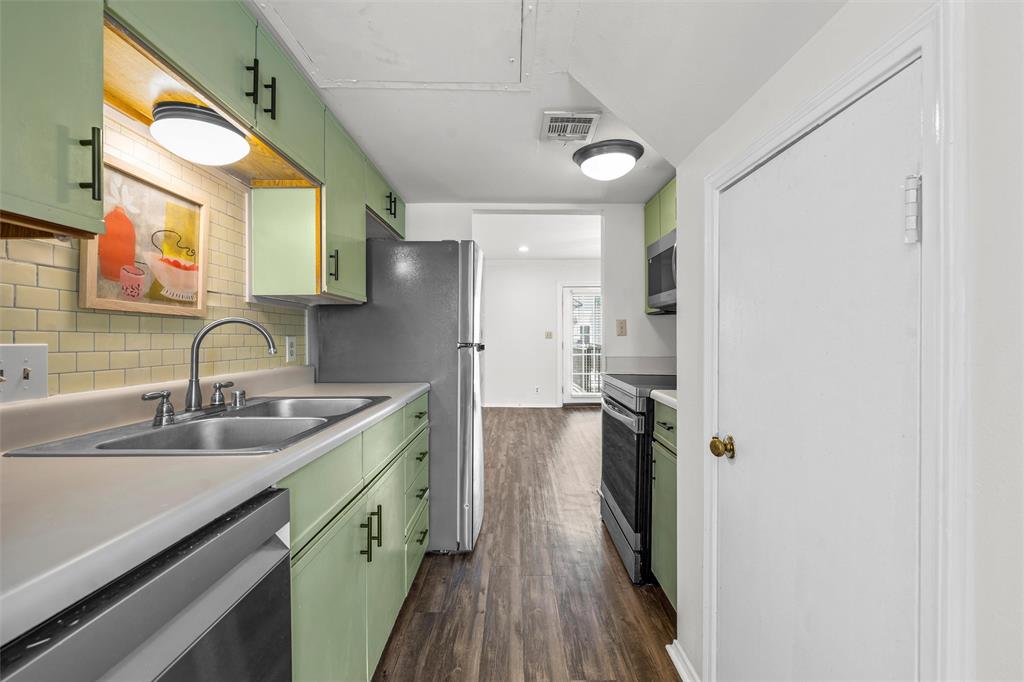 600 Bagby Avenue 2c Property Photo 1