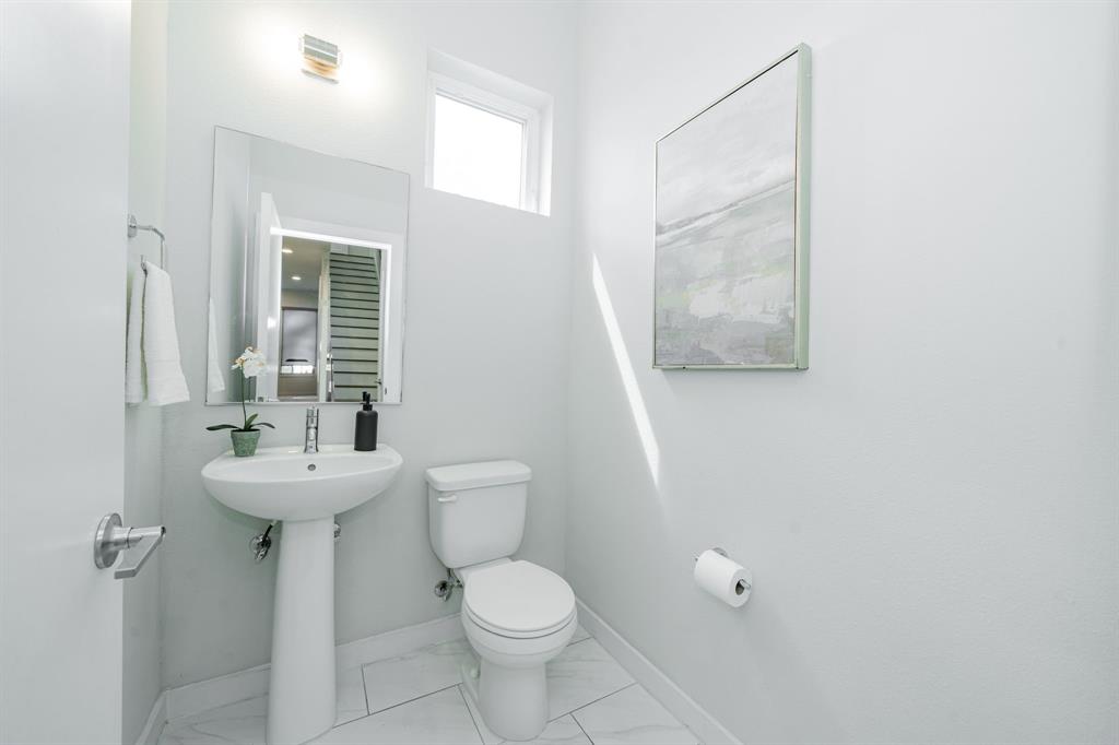 9046 Corsair Place Property Photo 26