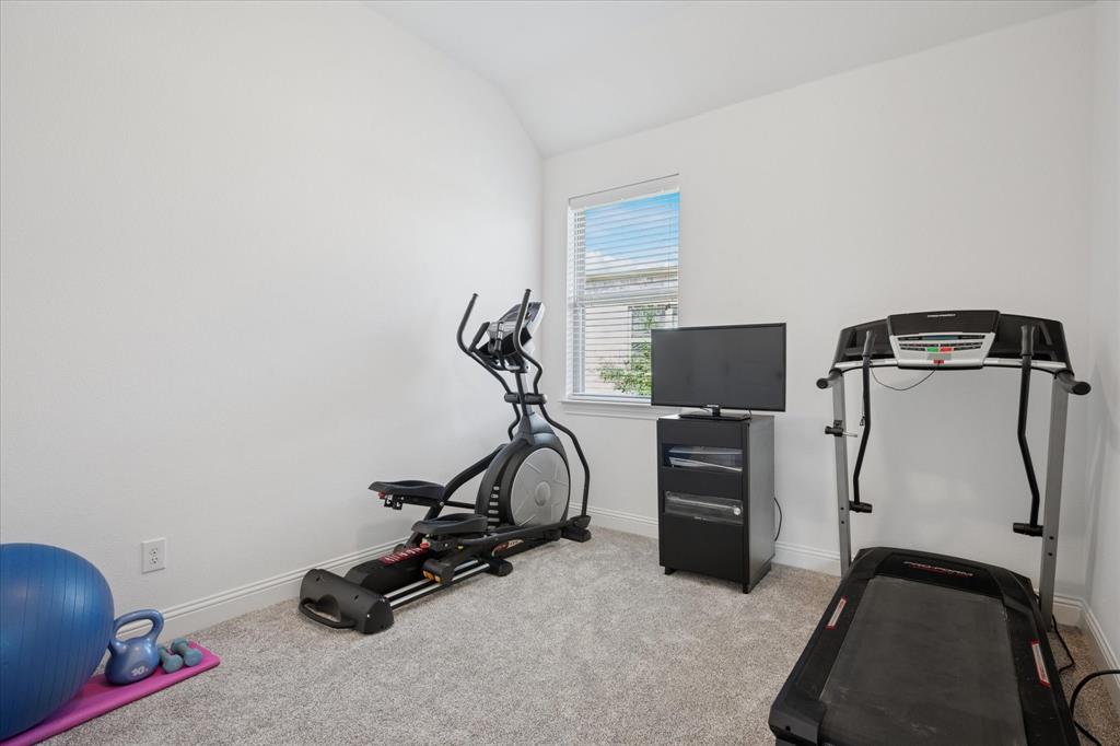 5704 Ridgeson Drive Property Photo 15