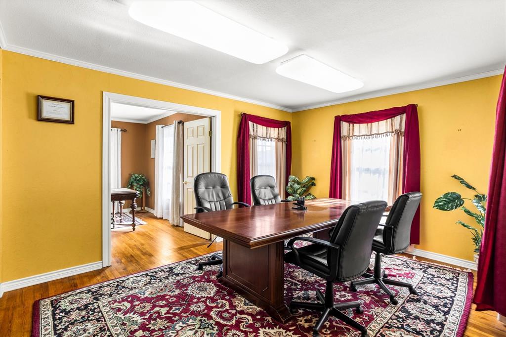 1316 Hall Street Property Photo 10