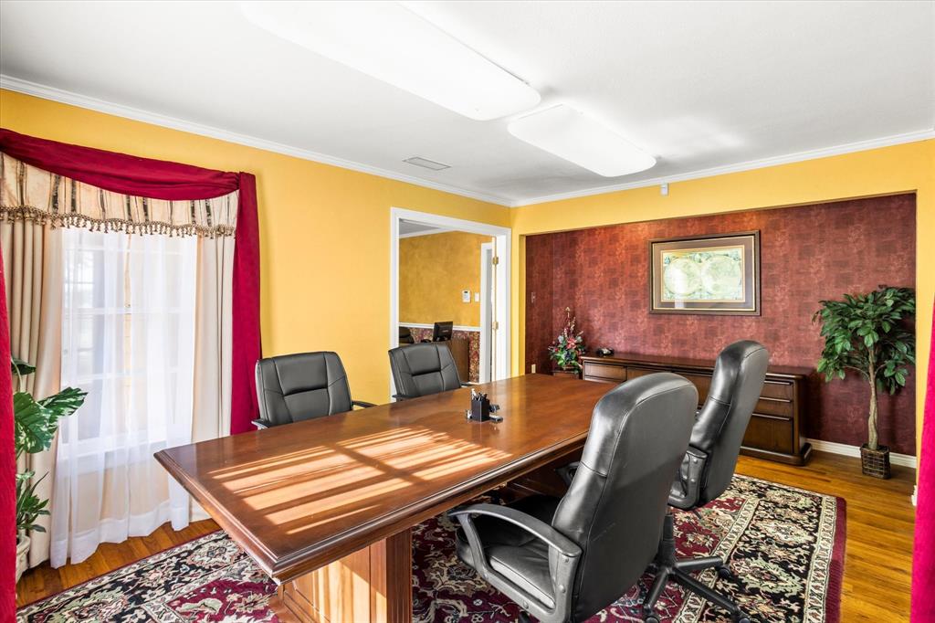 1316 Hall Street Property Photo 11