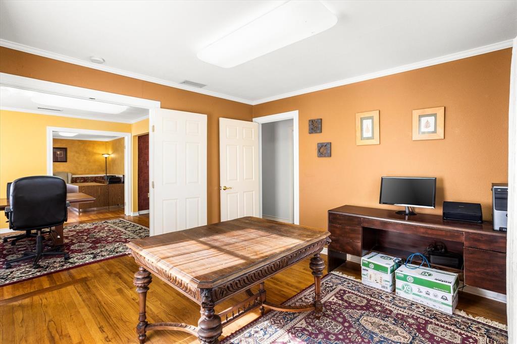 1316 Hall Street Property Photo 13