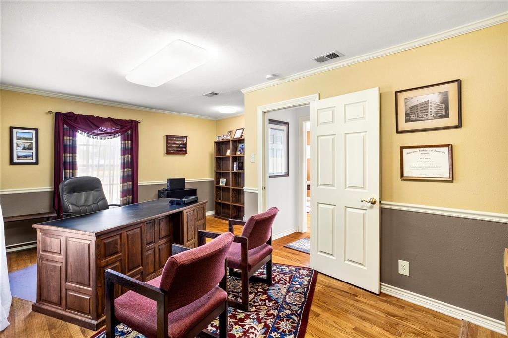 1316 Hall Street Property Photo 15