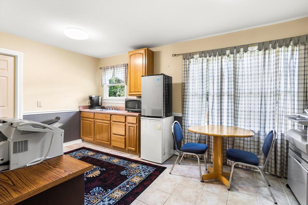 1316 Hall Street Property Photo 18