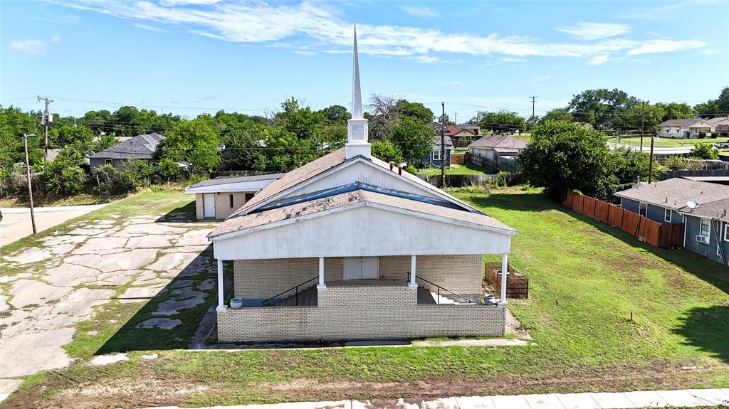 5212 Goodman Property Photo 3