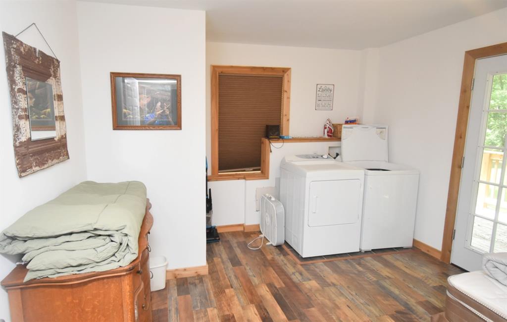 1611 County Road 1858 Property Photo 28