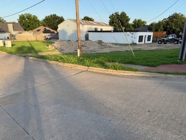 1402 Rodeo Center Boulevard Property Photo 7
