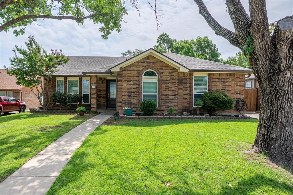 4324 Thames Court Property Photo 1