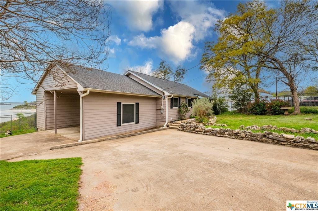 3735 Smoke Signal Road Property Photo 1