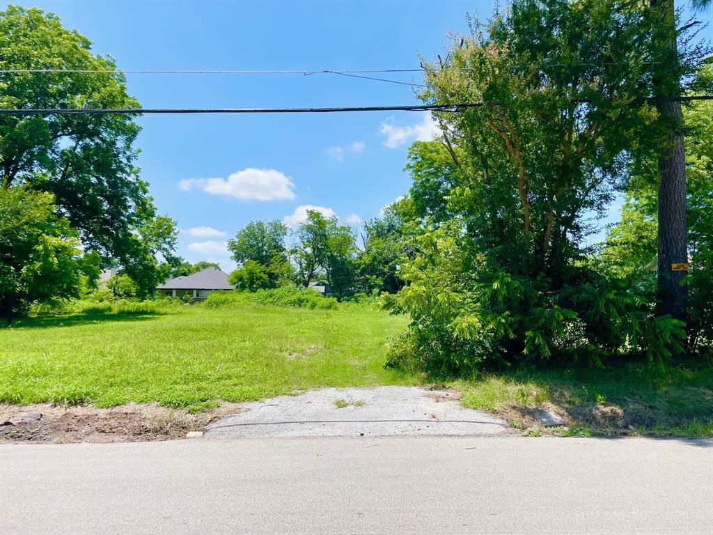 806 S Medora Street Property Photo 1