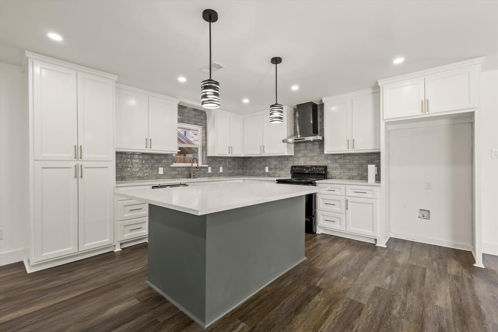 3022 Kinkaid Drive Property Photo 1