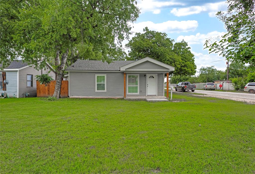 302 14th Street Property Photo 1
