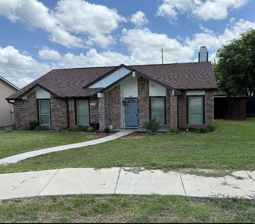 1914 Bridger Drive Property Photo 1
