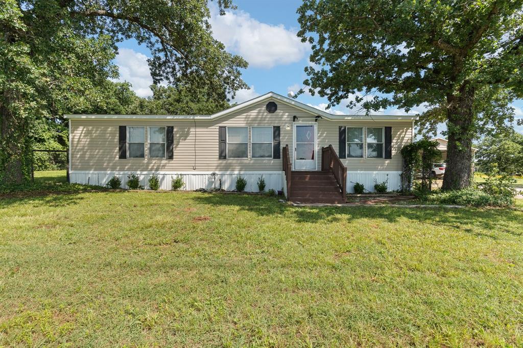 1381 Fm 67 Property Photo 1