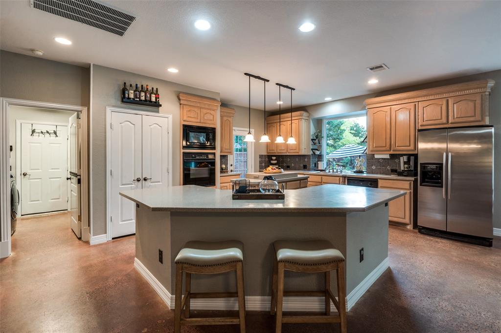6474 Oneida Drive Property Photo 30