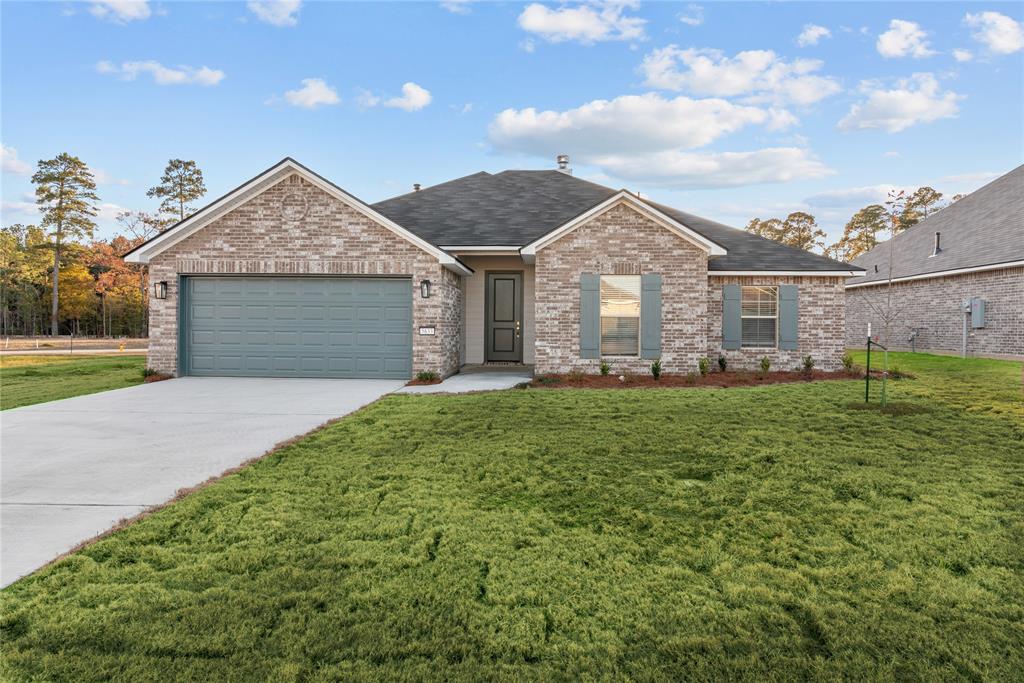 5633 Red Pine Street Property Photo 1