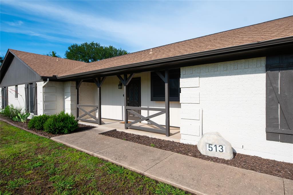 513 Big Creek Road Property Photo 1
