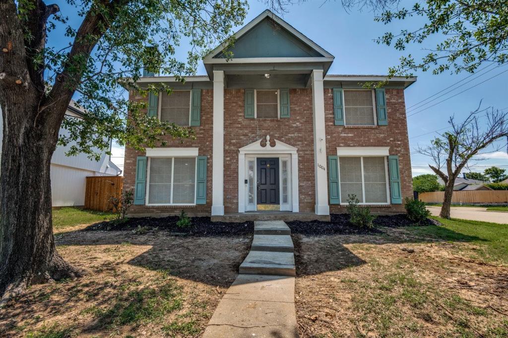 1004 Brae Loch Drive Property Photo 1