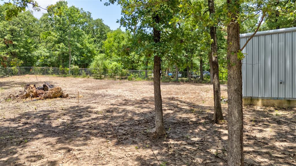136 Kings Row Property Photo 15