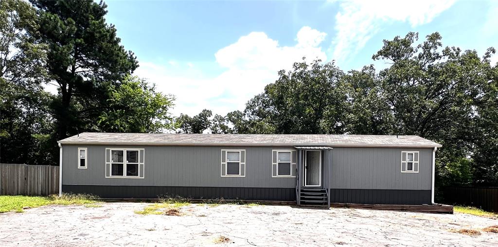 150 County Road 3459 Property Photo 1
