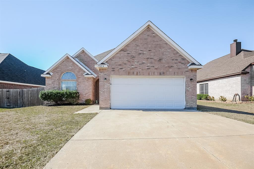 7504 Quail Springs Drive Property Photo 1
