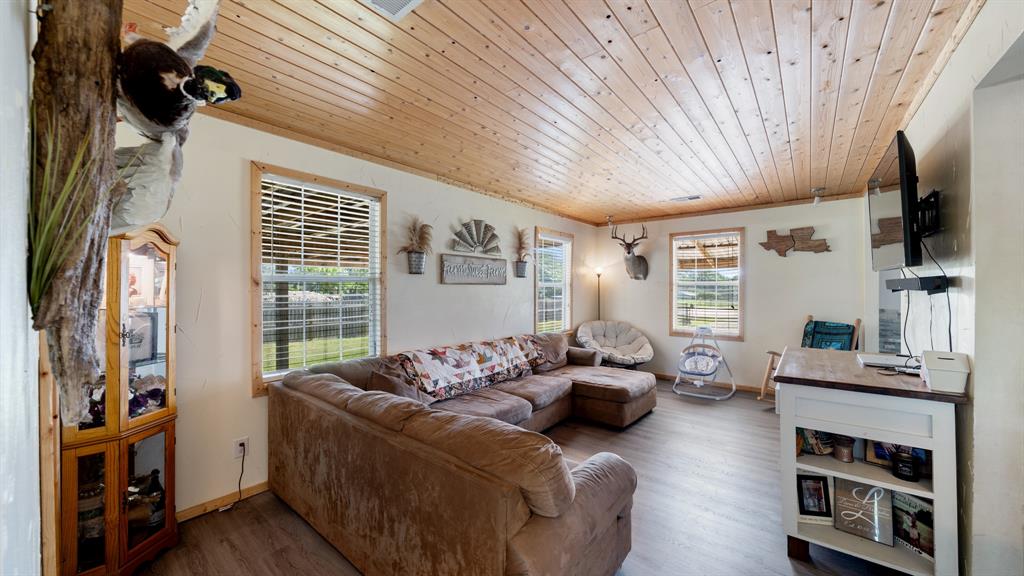 29080 State Highway 19 Property Photo 6