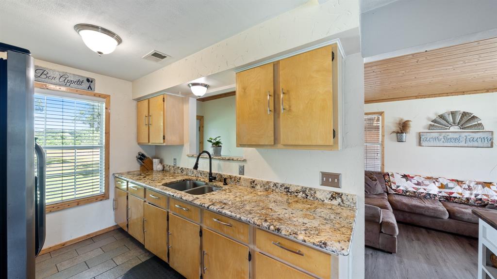 29080 State Highway 19 Property Photo 11