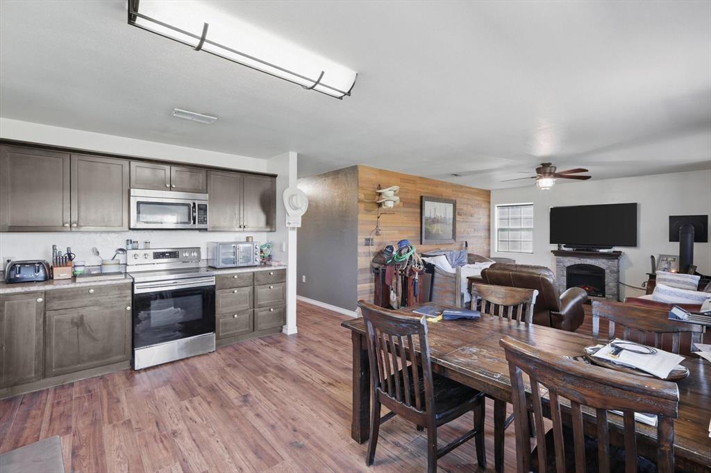 19281 Fm 2127 Property Photo 14