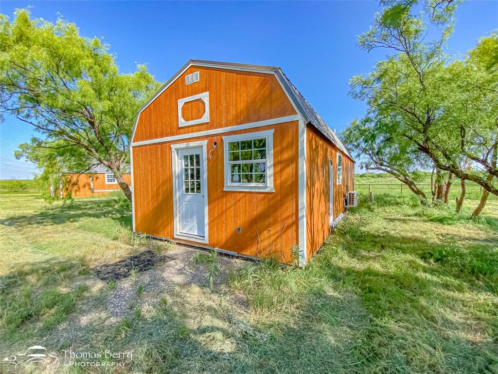 1865 Fm-540 Property Photo 9