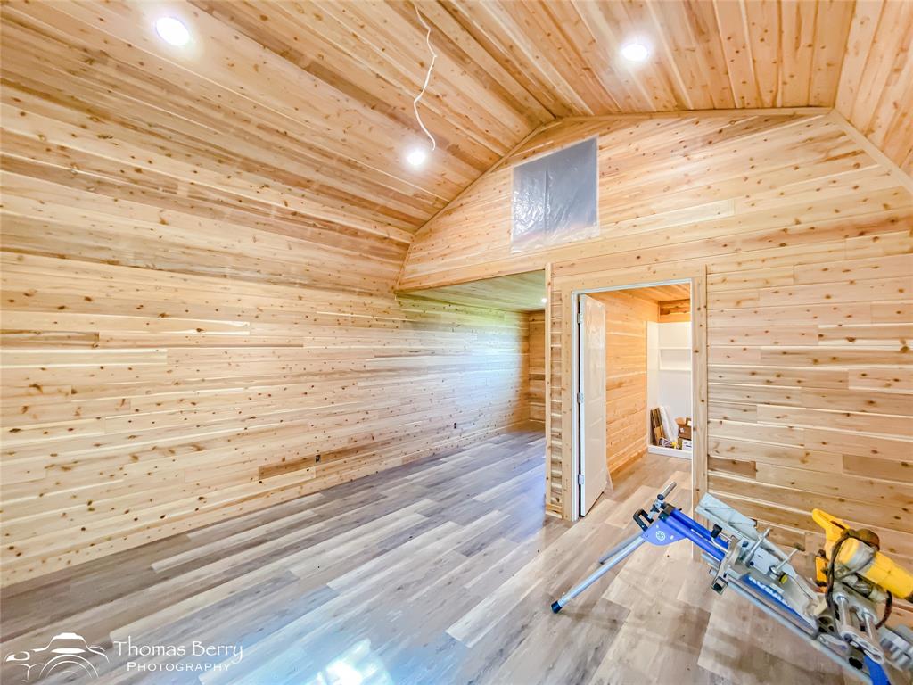 1865 Fm-540 Property Photo 11