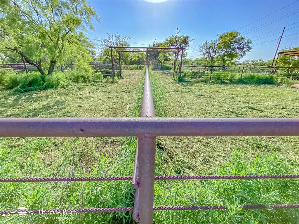 1865 Fm-540 Property Photo 21