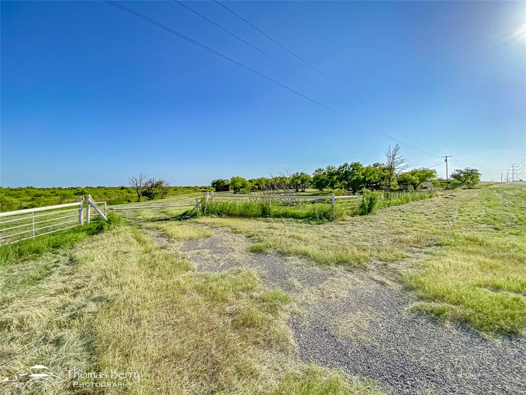 1865 Fm-540 Property Photo 24