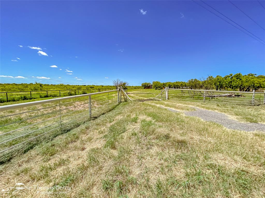 1865 Fm-540 Property Photo 31