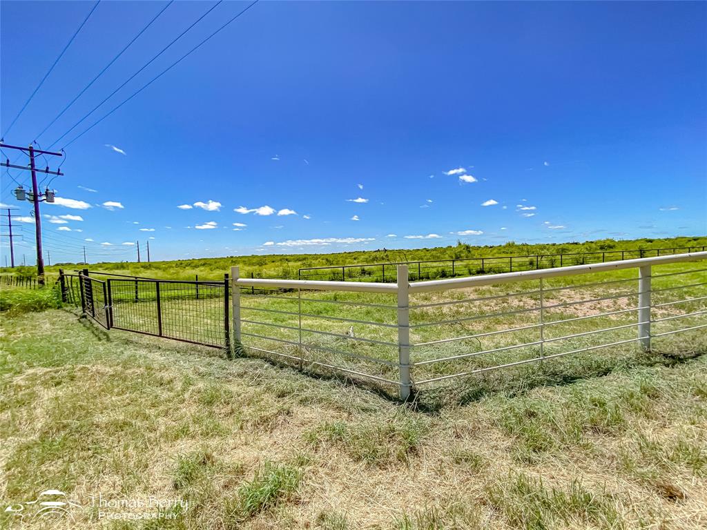 1865 Fm-540 Property Photo 32