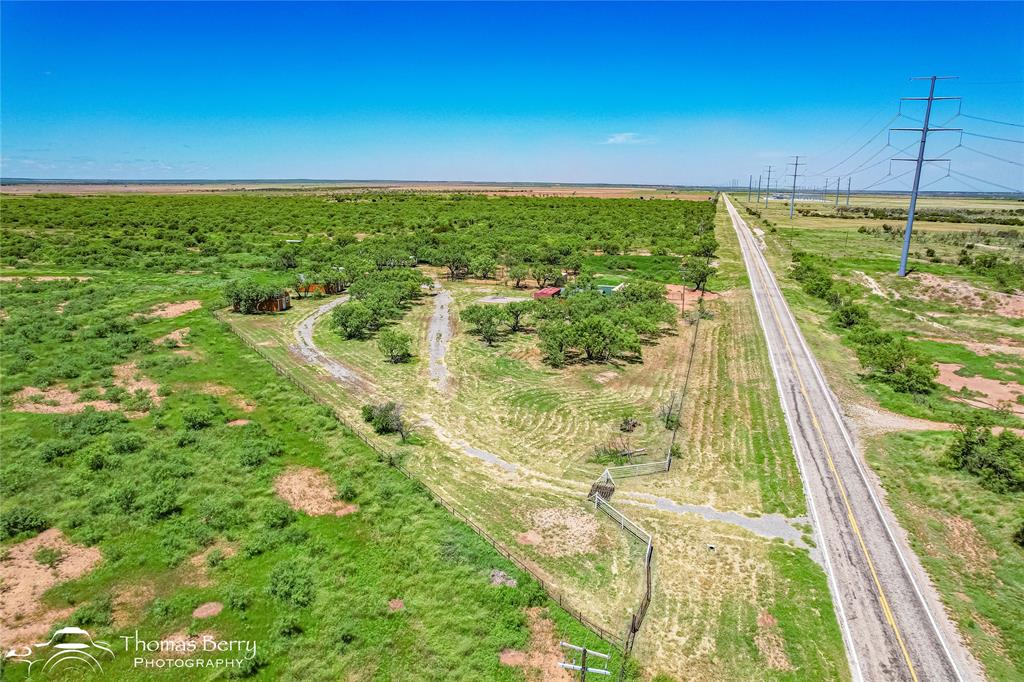 1865 Fm-540 Property Photo 34