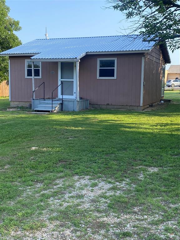 209 6th Street Property Photo 1