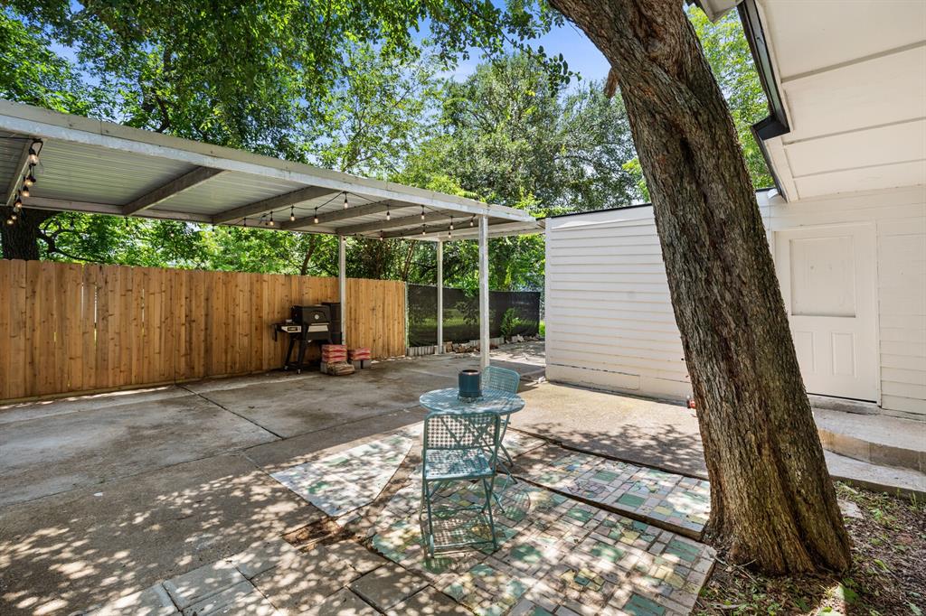 1204 Maxfield Street Property Photo 26