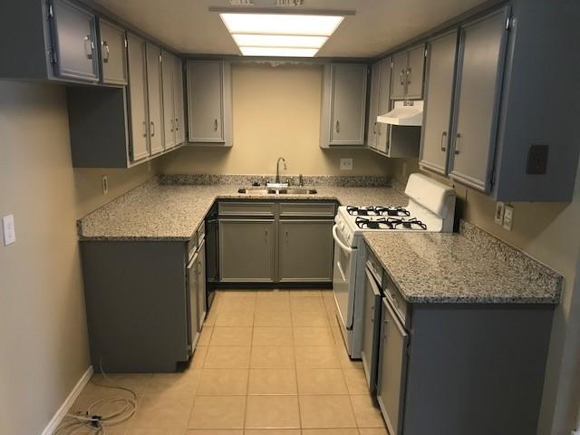 4025 Ovid Avenue Property Photo 3