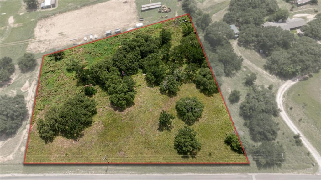 Tbd N Fm 200 Property Photo 1