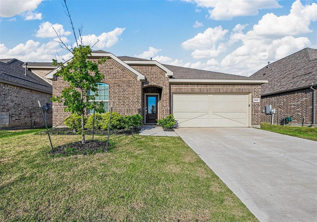 5025 Salinger Drive Property Photo 2