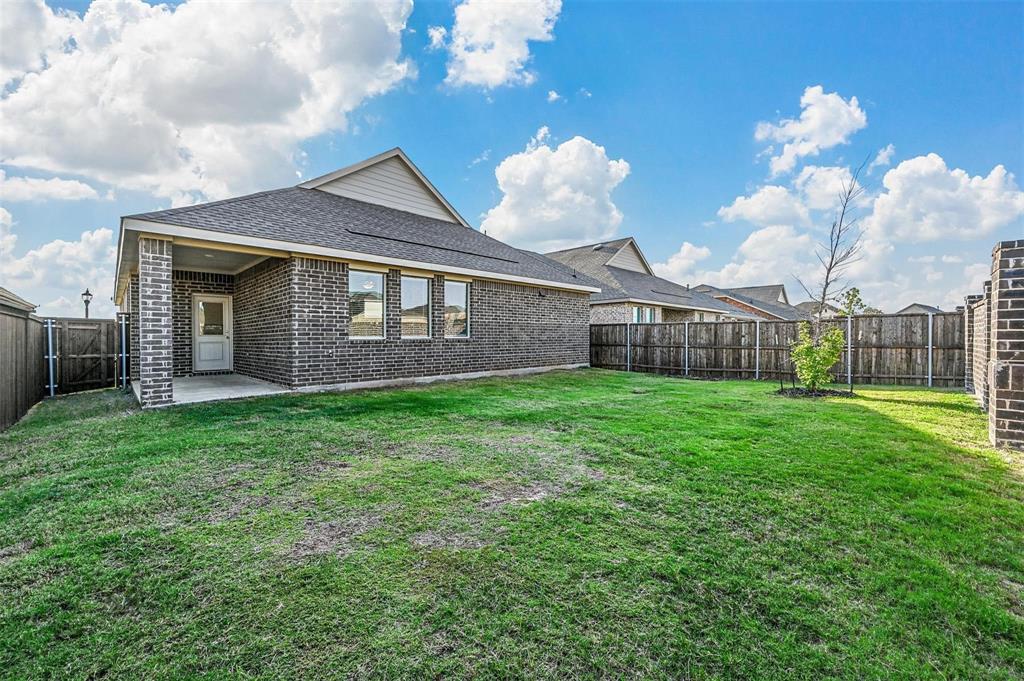 5025 Salinger Drive Property Photo 16