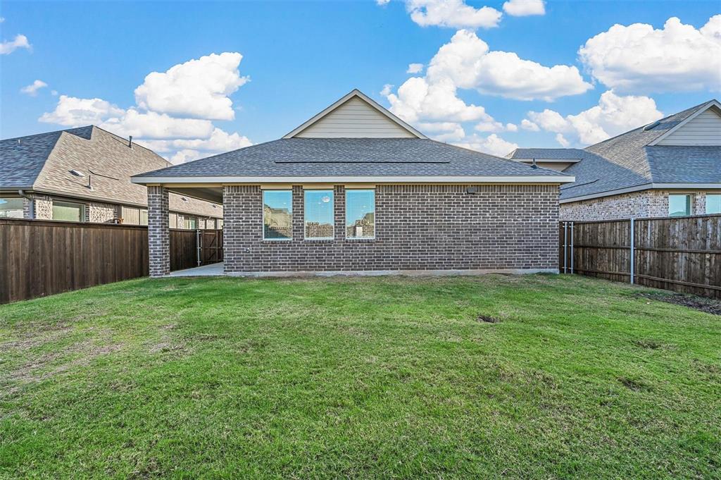 5025 Salinger Drive Property Photo 17