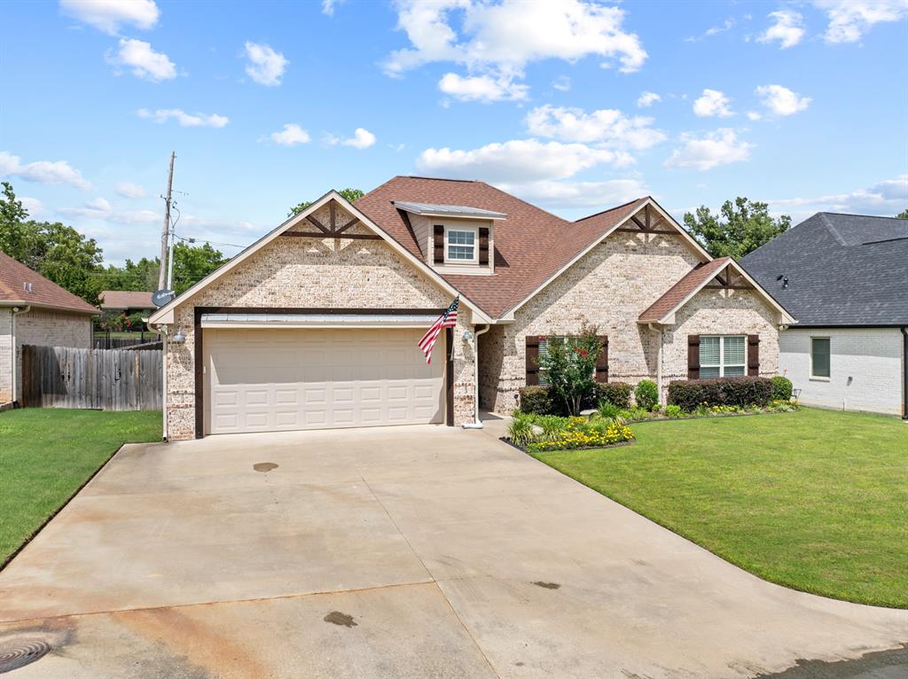247 Kathryn's Court Property Photo 1