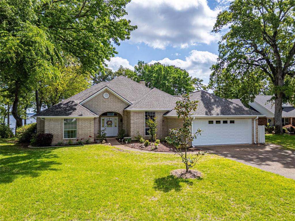 22770 Diamond Bay Drive Property Photo 1