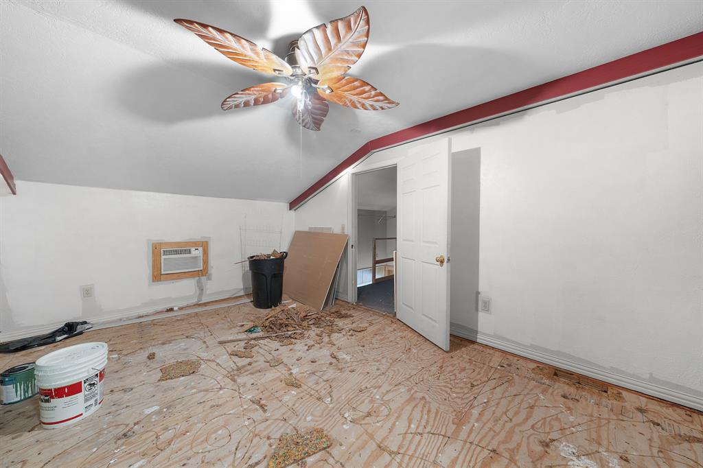 1301 S Kaufman Street Property Photo 18