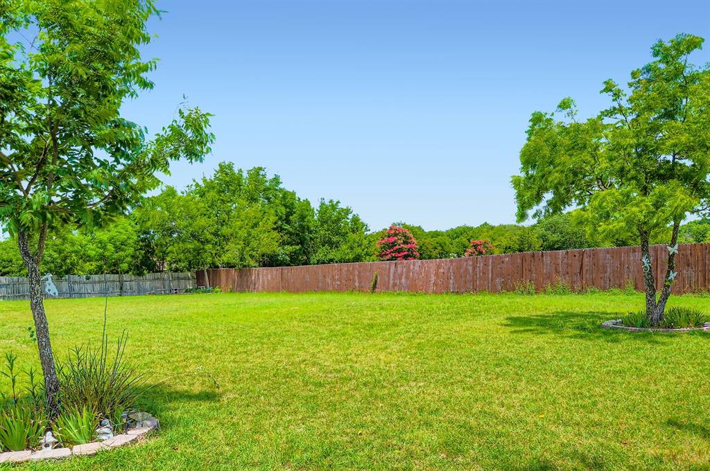 531 Griffin Street Property Photo 4