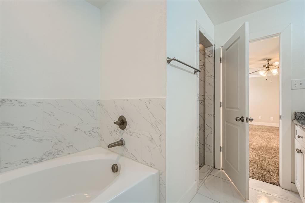531 Griffin Street Property Photo 13