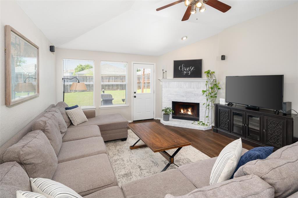 1722 Chestnut Street Property Photo 14