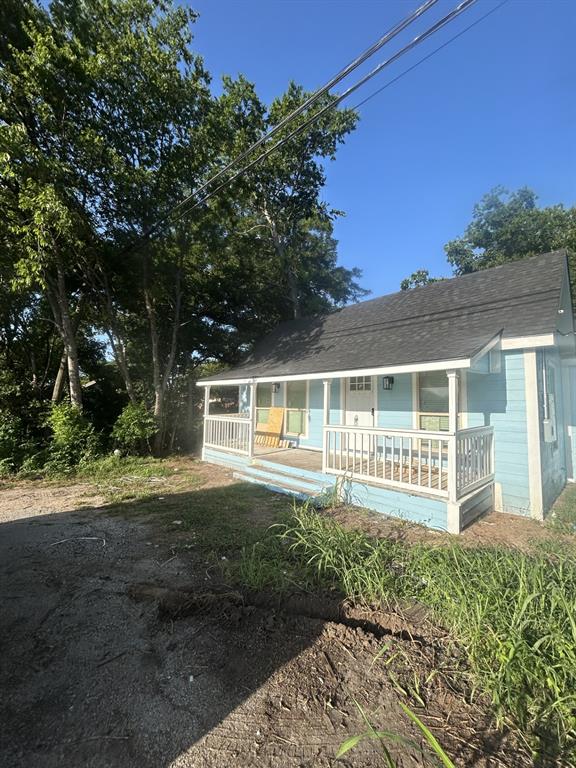 107 S Main Street Property Photo 1
