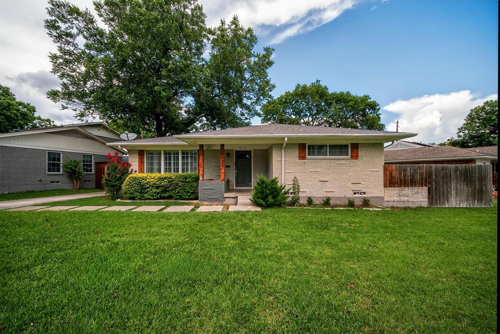 9026 Leaside Drive Property Photo 1